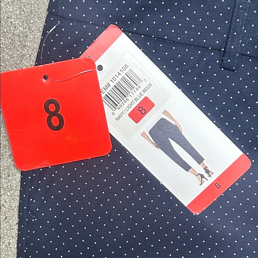 Hilary Radley Navy And White Dotted Capri Pants - Picture 7 of 11